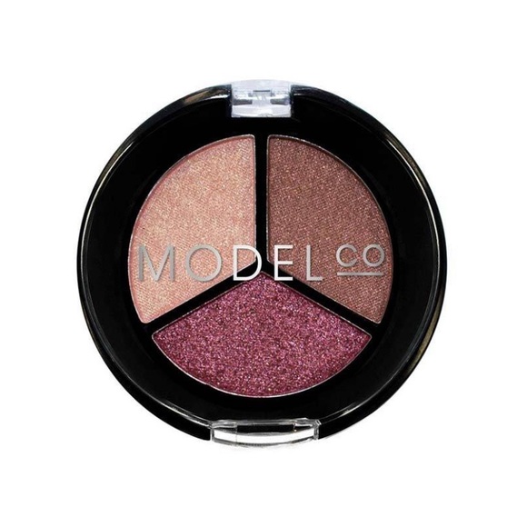 Model Co Metallic Eyeshadow Trio in Mykonos - Picture 4 of 4